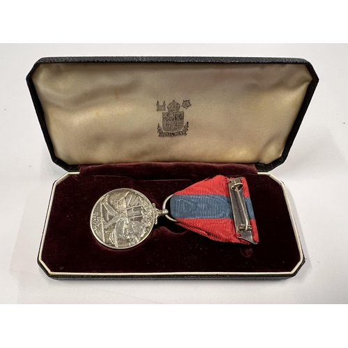 128 - SILVER WAR MEDAL CASED