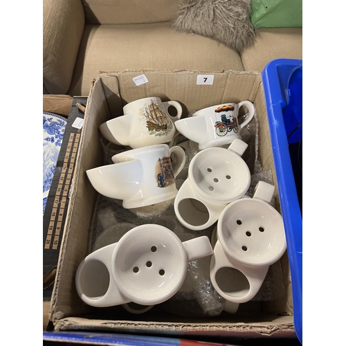 7 - LARGE QUANTITY OF WADE MUGS