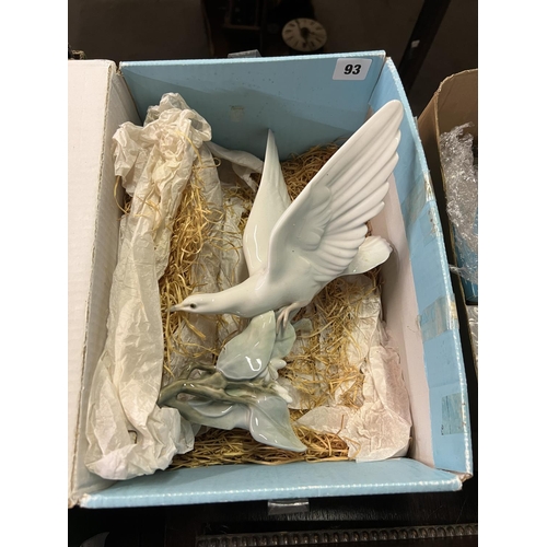 93 - LADRO TURTLE DOVE IN ORIGINAL BOX