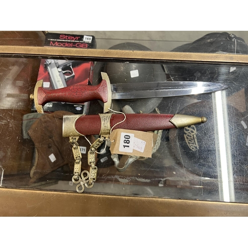 180 - GERMAN STYLE DAGGER