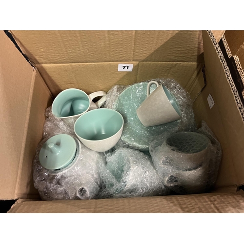 71 - POOLE TEA SET