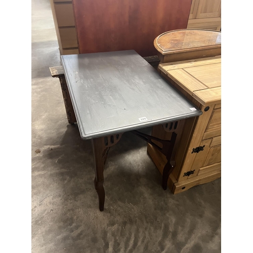 325 - x2 OCCASIONAL TABLES