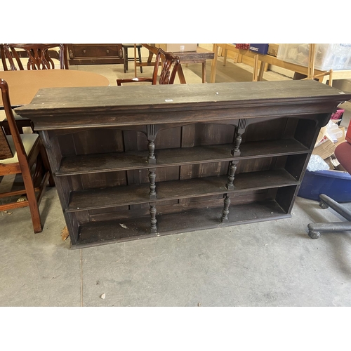 402 - DRESSER TOP