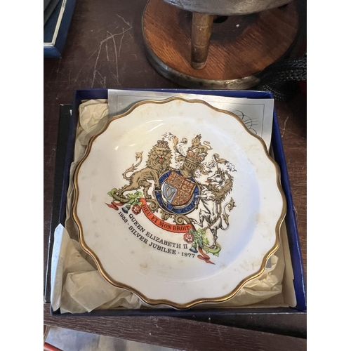 176 - MIXED WEDGEWOOD ITEMS AND OTHER