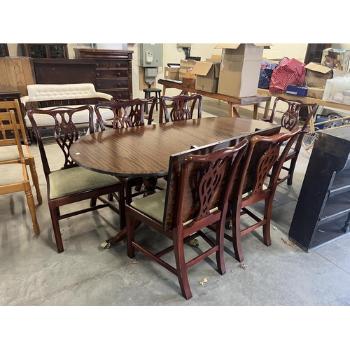 401 - 1970's RE-PRODUCTION EXTENDABLE DINING TABLE & x8 CHAIRS