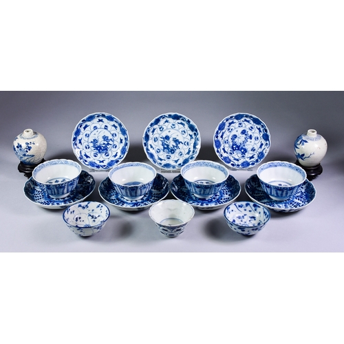 23 - A Selection of Chinese Porcelain Blue and White Wares, including four tea bowls and saucers, decorat... 