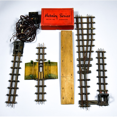 663 - A Quantity of Hornby Series 3rd Rail Track, comprising -Â Â two straight pieces of track with buffer... 