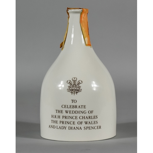 735 - A Wedgwood Pottery Decanter of Bruichladdich 15 Years Old Single Malt Scotch Whisky, to celebrate th... 