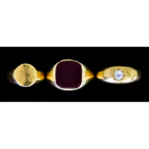 641 - Three Gentleman's 9ct Gold Rings, comprising - one with red carnelian stone, size S, one in the 'gyp... 