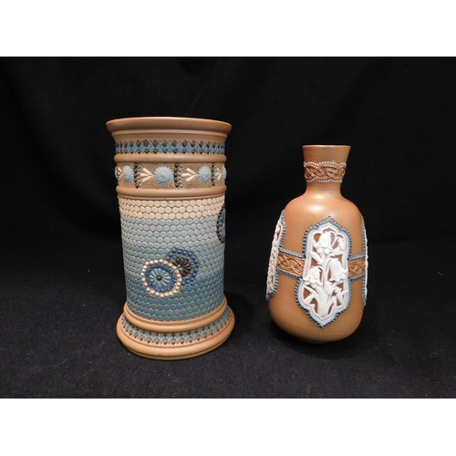 238 - Lot of 2 x Doulton Silicone vases - 1 dated 1884
-heights 17½cm & 16cm (7