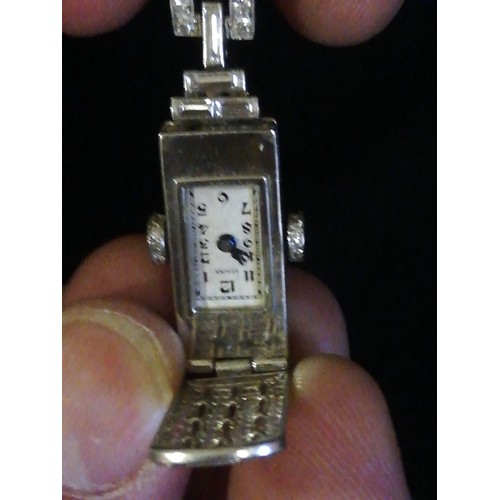 39 - Unusual platinum & diamond art deco brooch watch - lusina W co