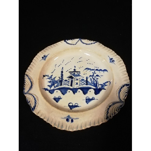 162 - 18th century English creamware plate with 'pie crust' edge & blue oriental style decoration
- 8½