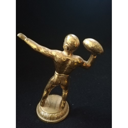 211 - Car mascot of an american football player cast in brass
-height 4½