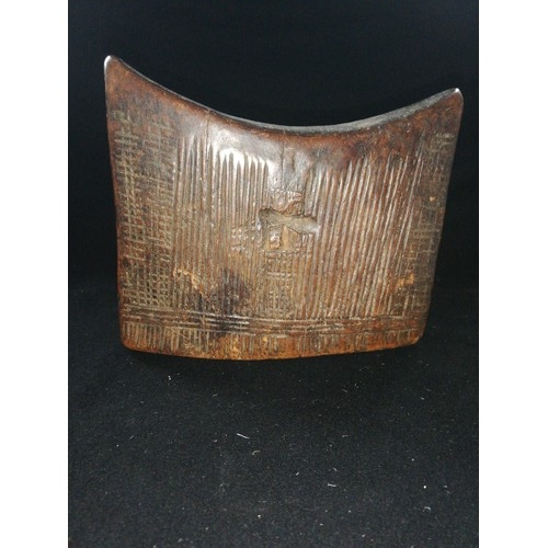 244 - Antique wooden tribal head rest
-6½