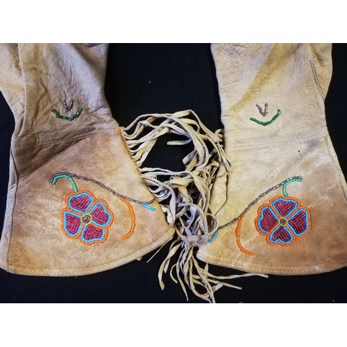 269 - 2 pairs of native North American Indian gloves with bead decoration