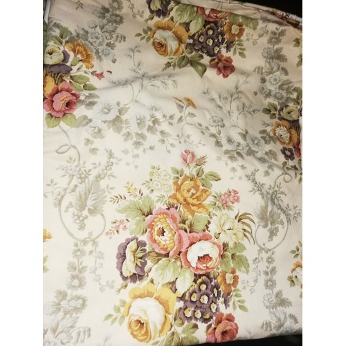 411 - Sanderson linen 'Malwood' piece of fabric (approx 13 yds)