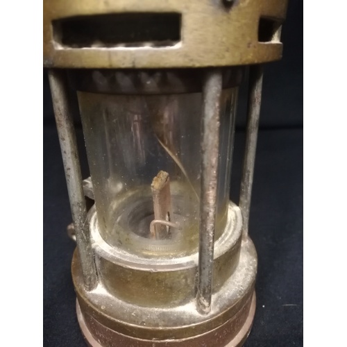 32 - Antique miners lamp. glass a/f