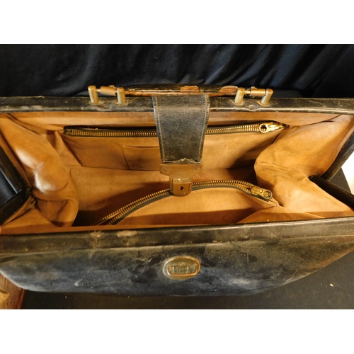 40 - Black leather Gladstone bag t/w crocodile skin handbag and snakeskin clutch bag