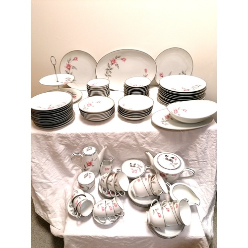 72 - Large collection of Noritake dinner and tea wear; over 100 pieces
Pattern #6044 Rosemarie
-produced ... 