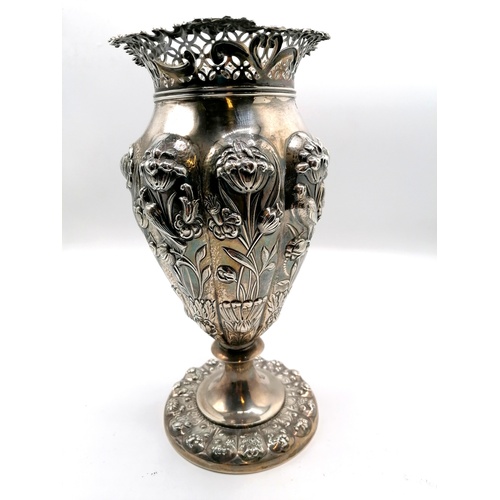 132 - 1898 silver art nouveau vase by William Comyns & Sons - 10