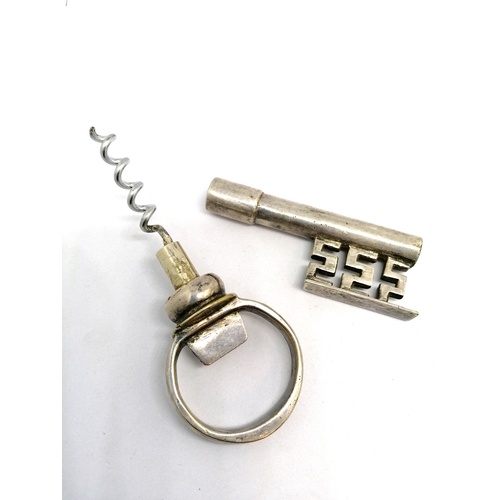 345 - Novelty Corkscrew in the form of a key. 5¼