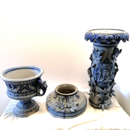 595 - Stoneware german westerwald jardiniere on stand - 42