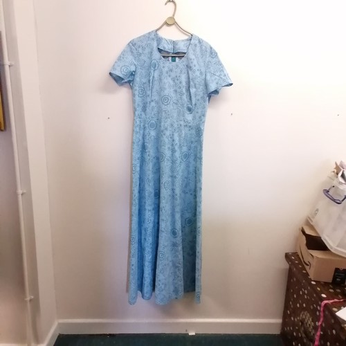 807 - c.1970's long blue cotton dress - 32