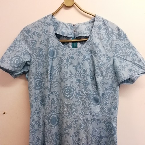 807 - c.1970's long blue cotton dress - 32