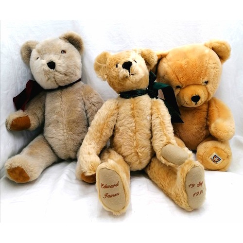 87 - 3 x Teddy bears - Sue Nicoll, The Golden pawmark & Alresford Crafts Ltd