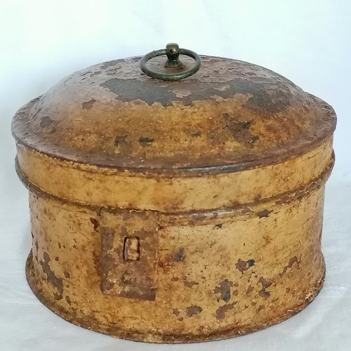 116 - Georgian round spice box with original grater