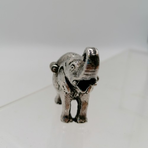 246 - Unmarked white metal elephant pin cushion with 'opening back' - total weight 41.4g