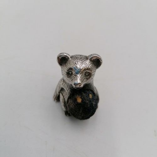 247 - Silver bear pin cushion by Ari D Norman - total weight 22g