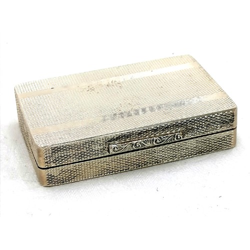 280 - 2005 Silver engine turned snuff box by Peter John Doherty (PJD Silver Ltd) - 79g