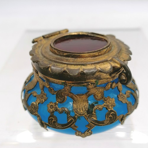 329 - Antique glass pot with gilt metal lid & mount to the body t/w lead tobacco box (no lid) - 4