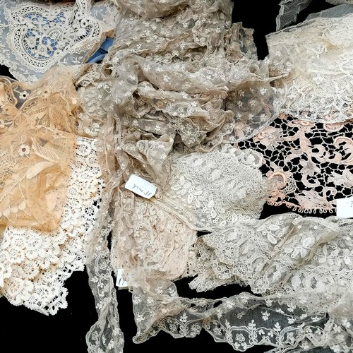 463 - Quantity of mixed lace including some early pieces