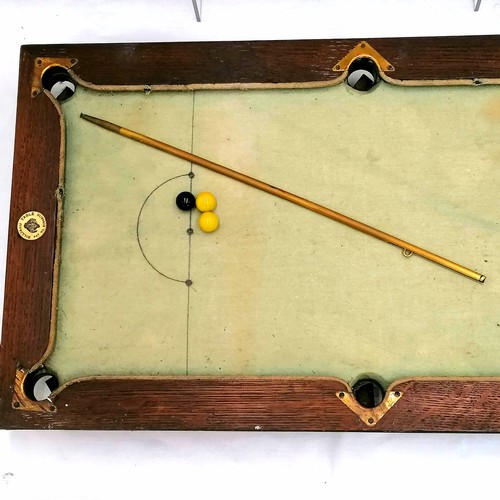 553 - Nuku table slate bed miniature billiards set complete with 1 cue & 3 original balls - Patent No 2764... 