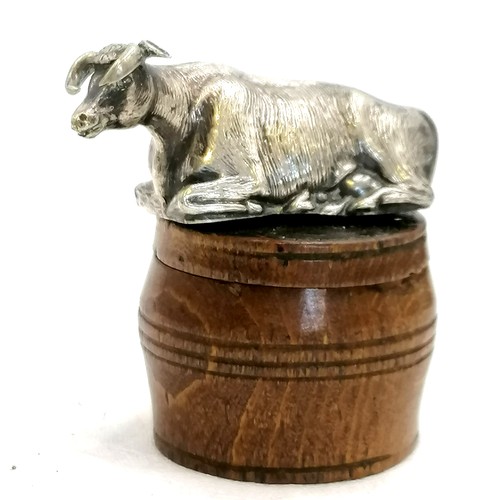 114 - Qty of animals figures inc wooden lidded pot with white metal cow figure to top (2½