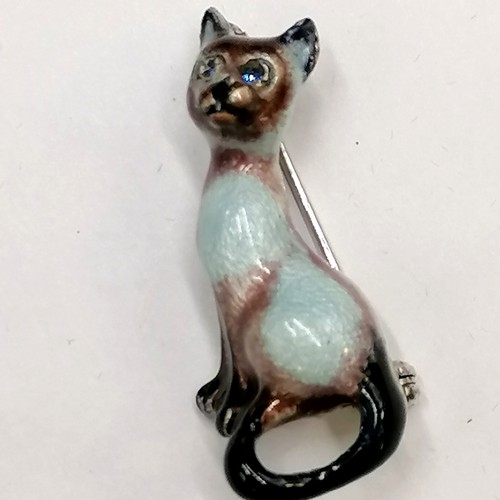 Lot 215       