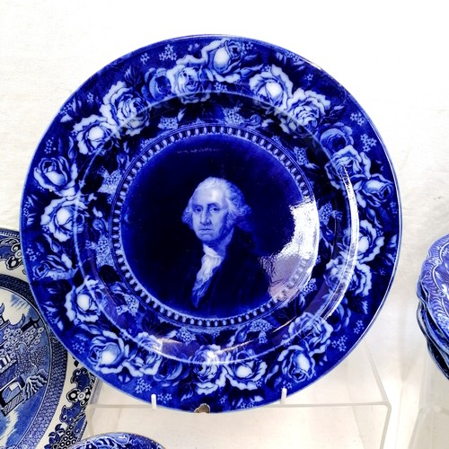 26 - Qty of blue & white Willow pattern t/w 5 x Mr Pickwick plates & Washington plate (a/f) etc in good c... 