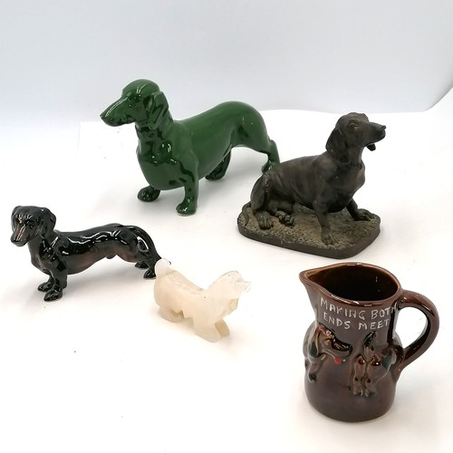 62 - Collection of dachshund dogs inc alabaster