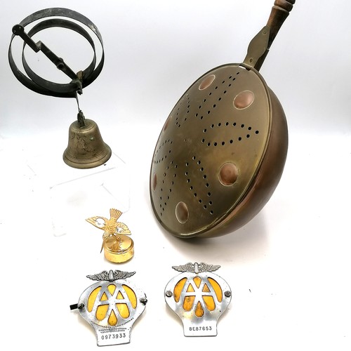 64 - Brass & steel shop doorbell, 2 vintage AA badges, warming pan & a bird music box (love story)