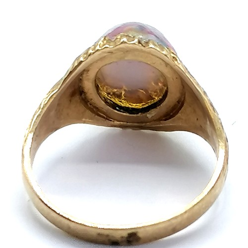 239 - 9ct gold composite stone set ring - total weight 4g