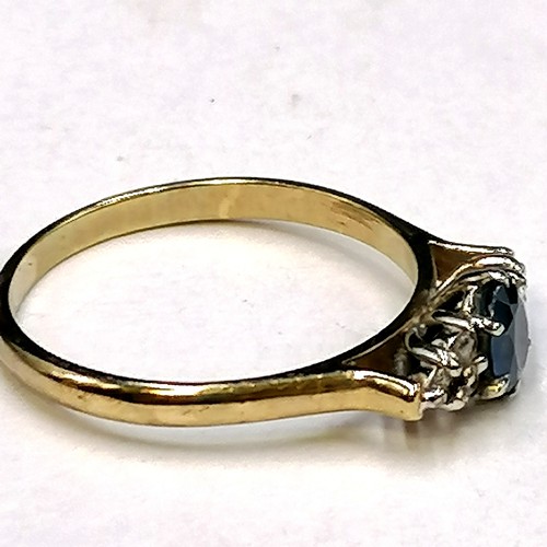 305 - 9ct gold sapphire & diamond set ring - 1.8g total weight
-SOLD ON BEHALF OF THE NEW BREAST CANCER UN... 