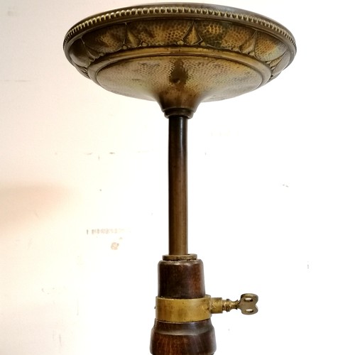 605 - Antique adjustable brass & wooden stand with plainshed decoration under top - maximum height 43