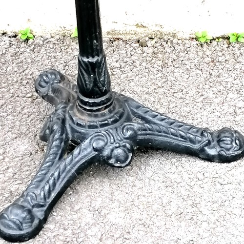 611 - Marble top cast iron pedestal based pub table - 23