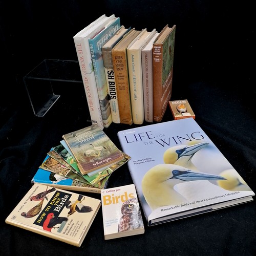 709 - Quantity of books relating to birds and ornithology