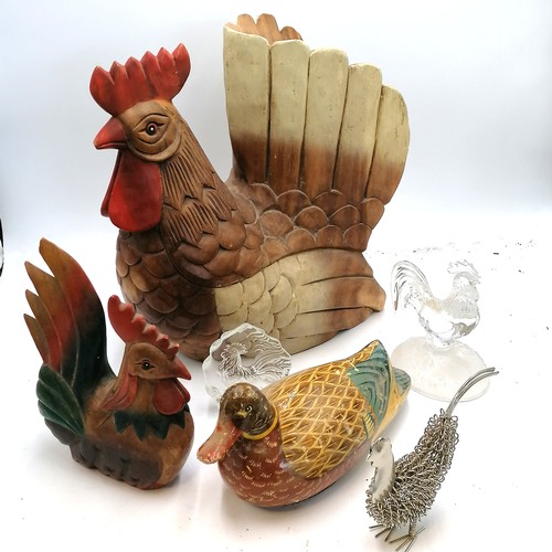 715 - Large carved wooden chicken (15