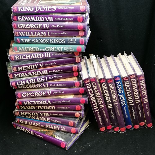 735 - Complete set of 26 Royalty books by Book Club Associates London