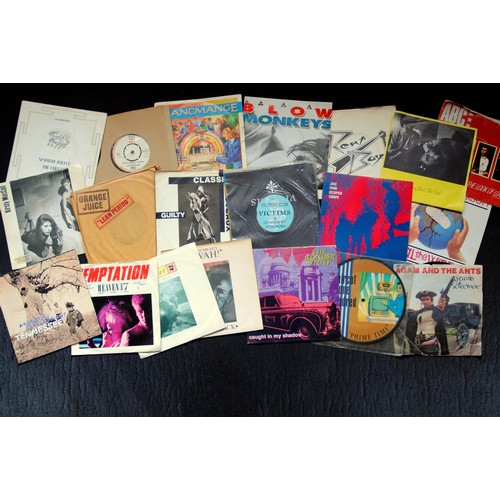 742 - Approx 200 x mostly 1980's singles - electronic / new wave