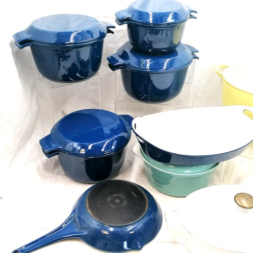 52 - Qty of enamel cast iron cooking pots / dishes etc inc Nacco & Copco - some chips to enamel